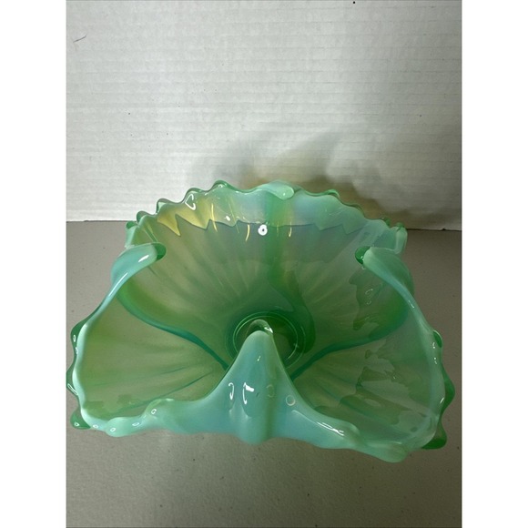 FOSTORIA Heirloom Green Blue Opalescent Glass Folded Basket Bowl 5